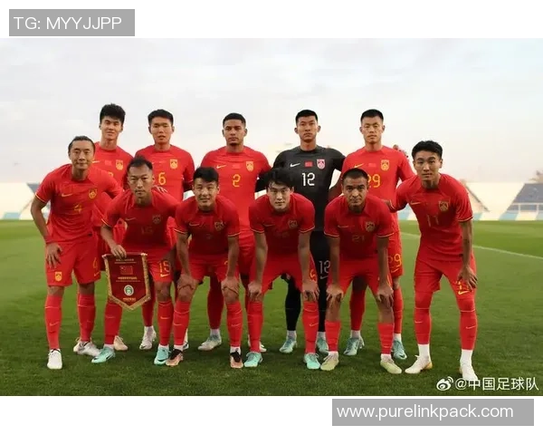 中国足球三巨星闪耀史册 中国足球三巨星闪耀史册