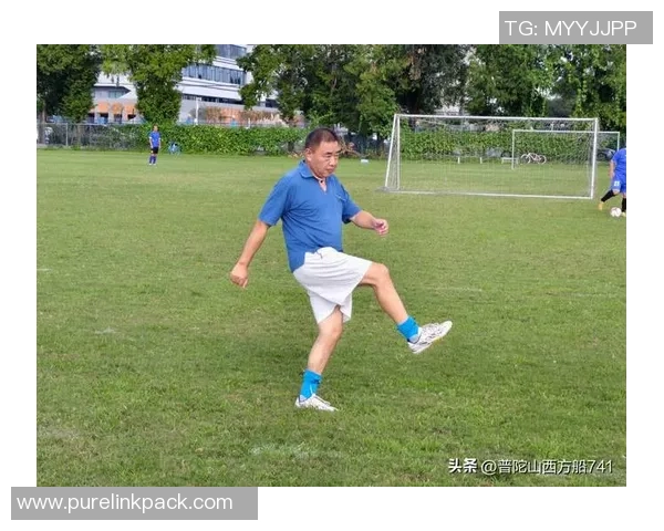 踢5人场足球成名的球星如何在大场比赛中展现独特技术与魅力