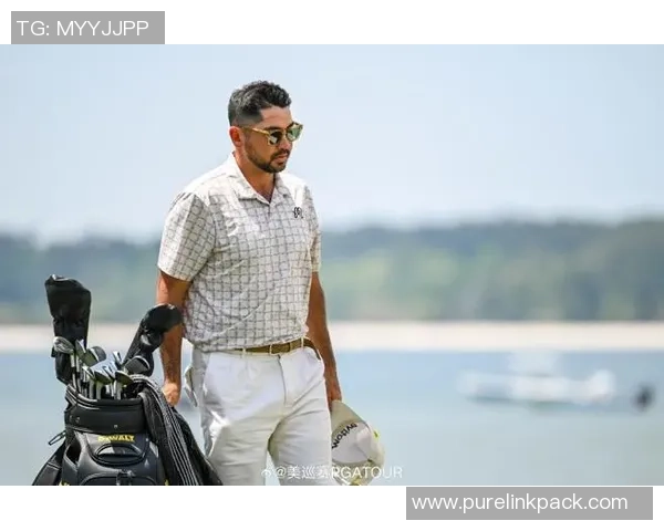 足球球星穿搭风格及时尚穿搭照集锦哪里可以找到 足球球星穿搭风格及时尚穿搭照集锦哪里可以找到