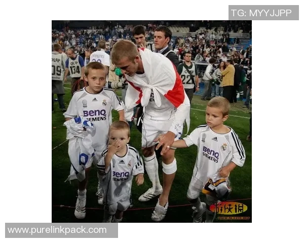 如何设计一款吸引眼球的儿童足球球星卡提升收藏价值与视觉效果 如何设计一款吸引眼球的儿童足球球星卡提升收藏价值与视觉效果